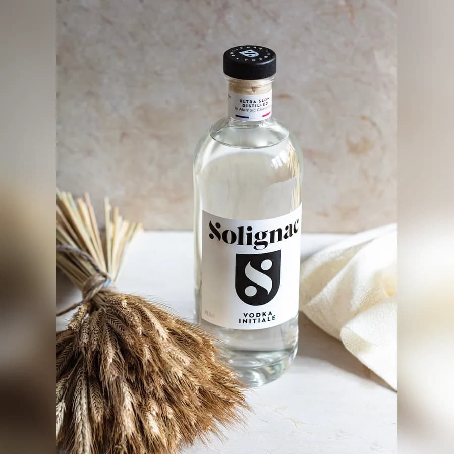 Bouteille de vodka Solignac Initiale