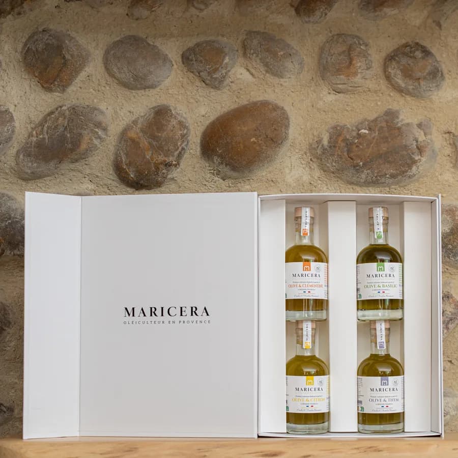 Coffret de quatre huiles aromatisées Maricera